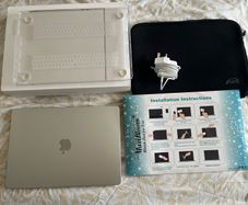 MacBook Air 15" M3 (2024) 16GB RAM 512GB SSD Like New Warranty