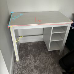 Free Desk
