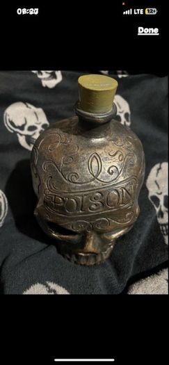 skull poison Halloween decoration size 22/15 cm