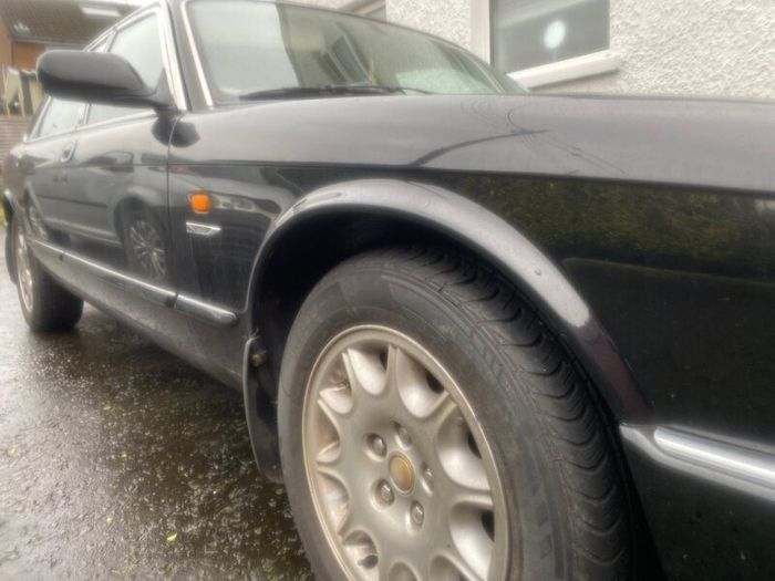 Jaguar XJ8 3.2 V8 Petrol