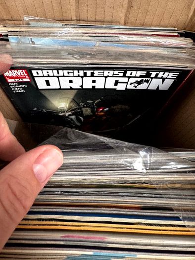 Marvel & DC Long Comic Box w 300 comics for Sale