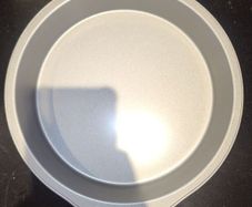Wilton 9" round cake tin