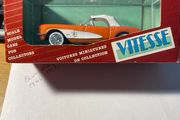 Vitesse 1960 Chevrolet Corvette gold