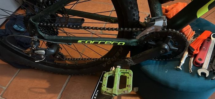 Carrera vengeance 27.5 bike