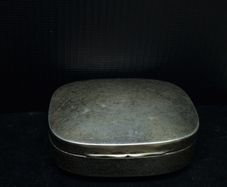 Antique 1917 London Hallmarked Sterling Silver Trinket Box