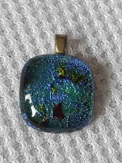 Glass pendant