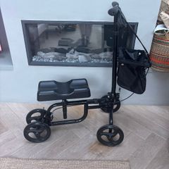 Knee scooter