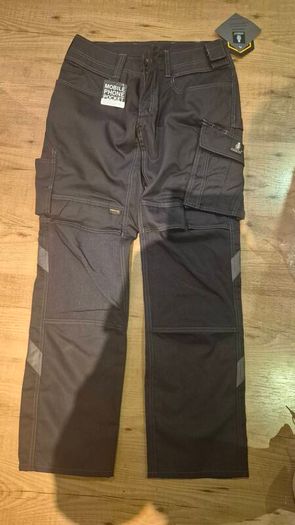 Mascot 12779 Mannheim Trousers with Kneepad Pockets