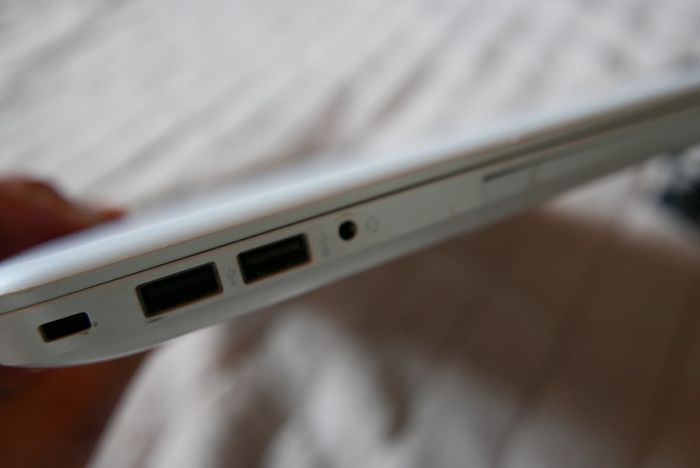Hp Pavilion laptop i5-6200 - 8GB RAM GB 256 NVME SSD. Windows 10