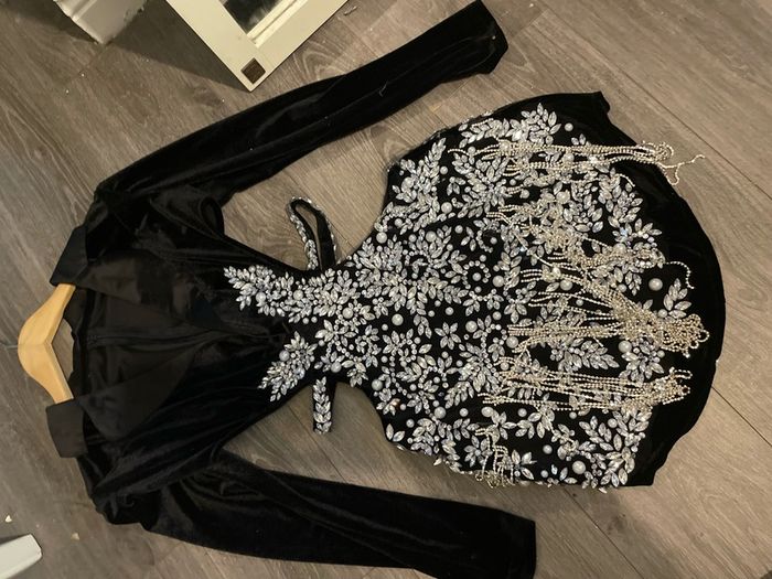 black dress