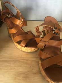 tan wedge sandles