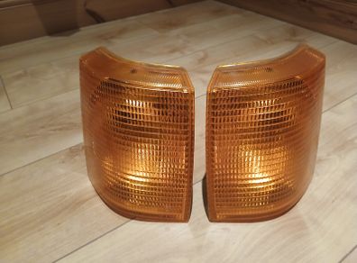 Set of 2 front indicator lamps for a P38 range rover