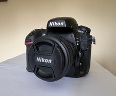 nikon d800 + 50mm 1.8