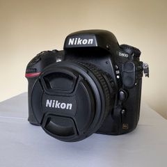 nikon d800 + 50mm 1.8