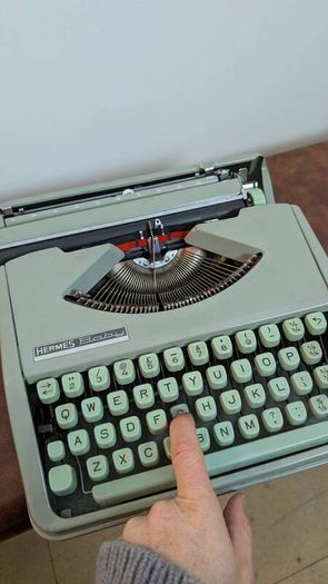 Vintage Hermes Baby typewriter