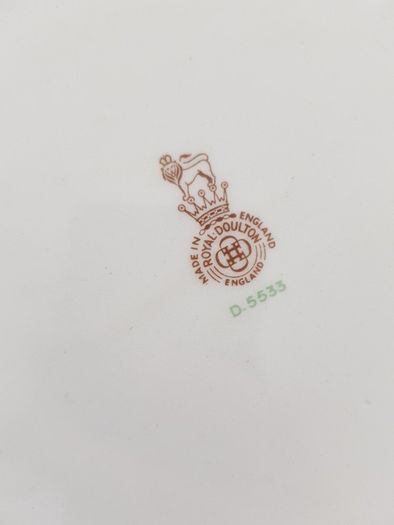 Royal Doulton Raby rose pattern