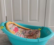 Bath tub