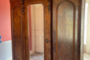Vintage Wardrobe