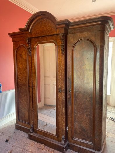 Vintage Wardrobe
