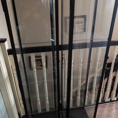 2 display cabinets
