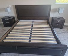 King size bed, lockers, lamps