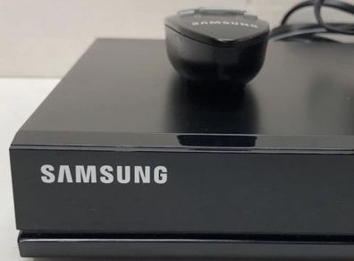 Samsung DVD Player E360 USB Playback With Remote and cables / Tested And Working