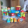 Toot Toot Car Garage Image 3