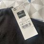 Black t-shirt Image 4