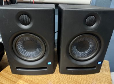Presonus Eris E5 active monitors