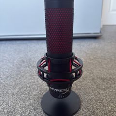 Microphone Hyper x quad cast