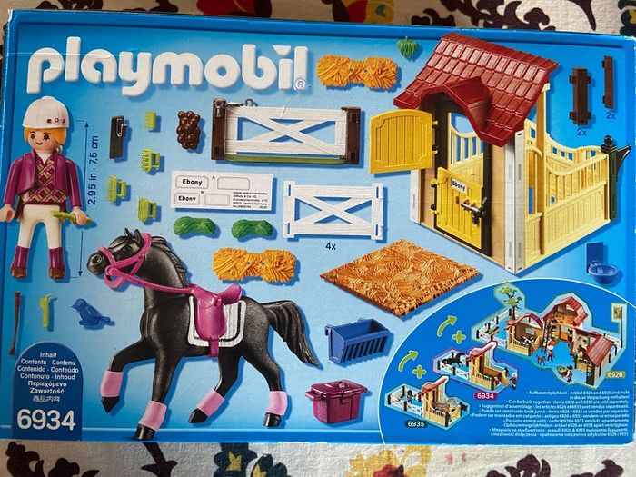 2 Playmobil Sets - Plus instructions