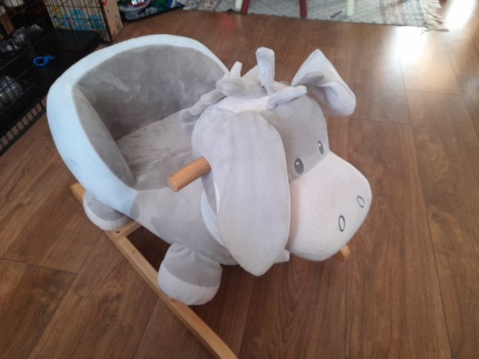 Rocking horse / donkey