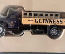 Guinness Diamond T 620 Truck Limited Edition