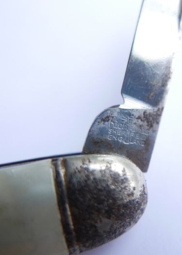 VINTAGE Richards Sheffield England 2 Blade Pocket Knife