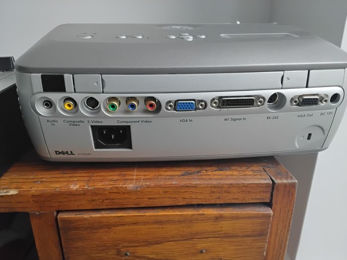 Projector Dell 4100mp