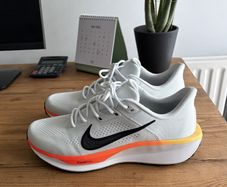 Nike Quest Trainers  - Size 10