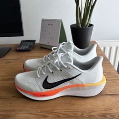 Nike Quest Trainers  - Size 10
