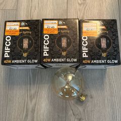 3 light bulbs for sell, 6e for all.