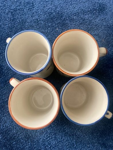 Vintage Hand Painted Mugs Set of 4/ 5euro EACH