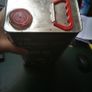Old metal oil can Image 2