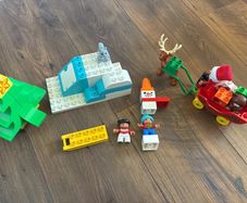 Lego Duplo Santa set