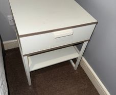 2 white bedside lockers