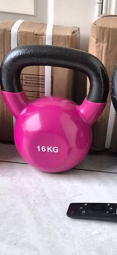 3xbrand new cast iton kettlebells