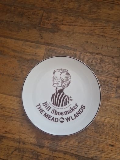 vintage collectable plates