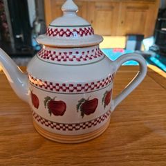 nicholas mosse teapot - Apple