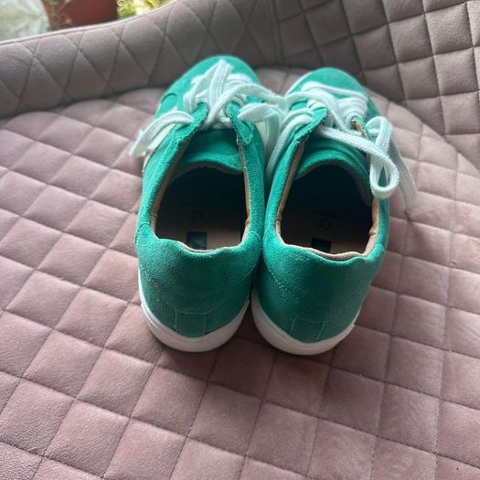 green runners from M&S. size 4.5