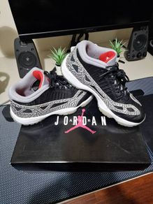 Air Jordan 11 Low I.E UK7.5