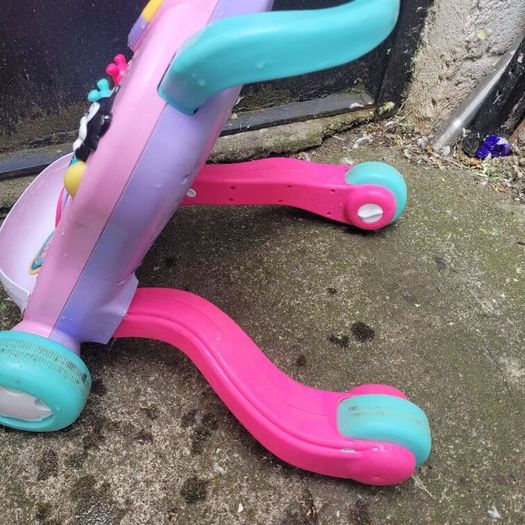 baby walker