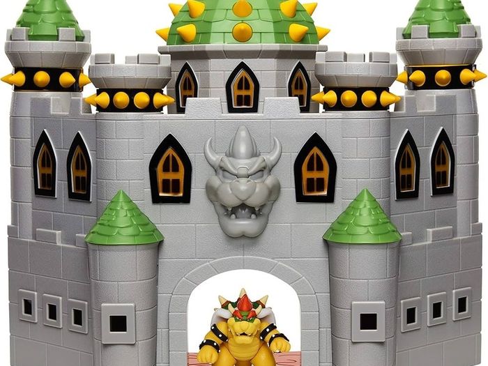 Super Mario Action Figures, Bowser's Castle and Maze Game