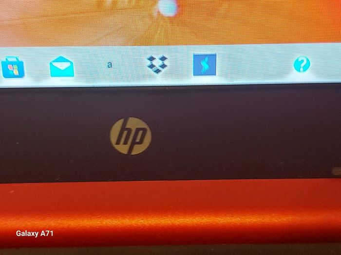 HP Laptop, 14 inch Red, Intel Core i3-7020 CPU 2.3GHz, 4GB Ram, Windows 10, Microsoft Edge, Chrome, and VLC